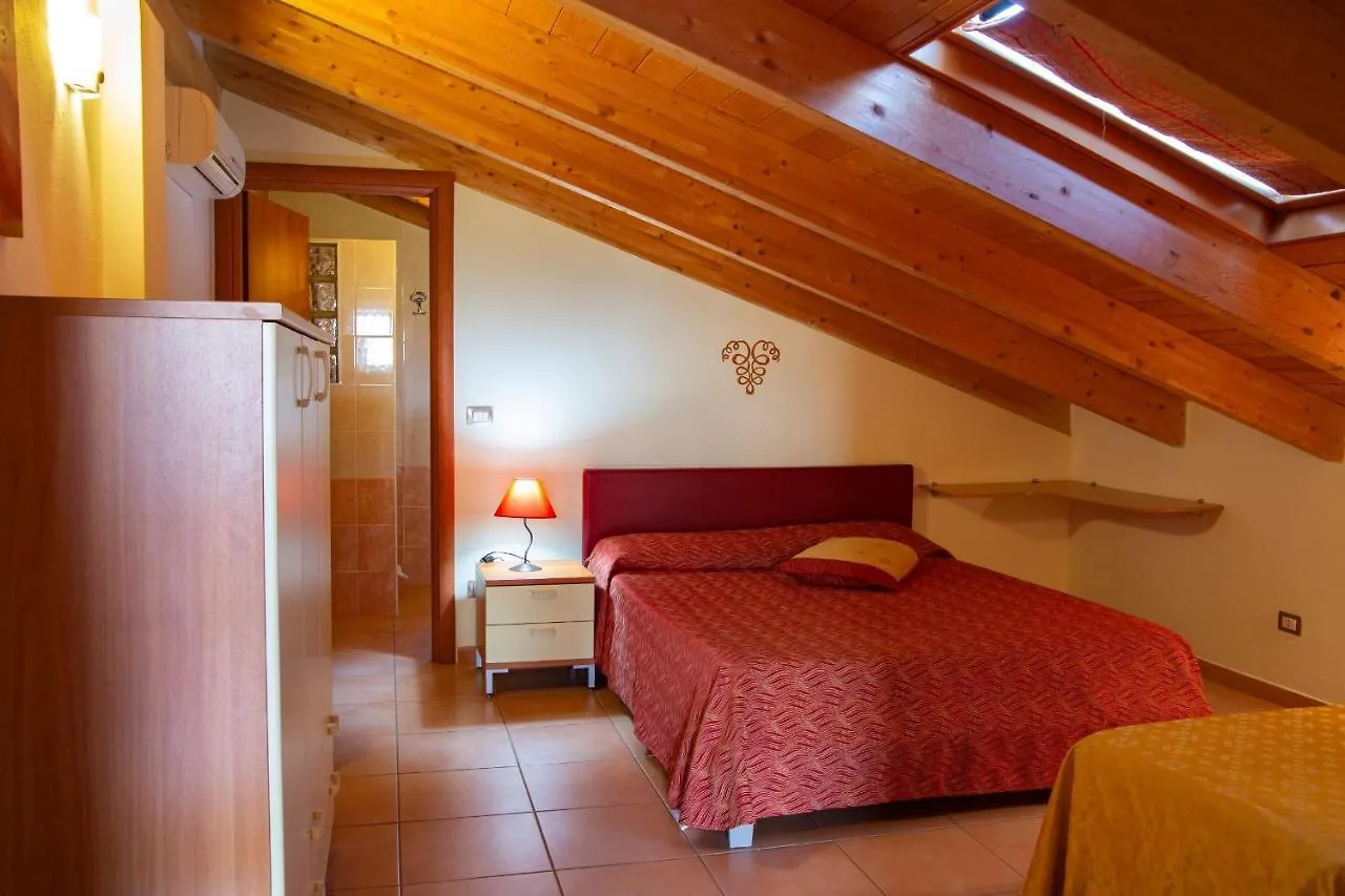 Agriturismo I Vigneti Olmedo Bauernhof
