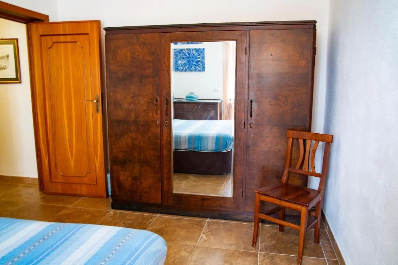Agriturismo I Vigneti Olmedo Italien